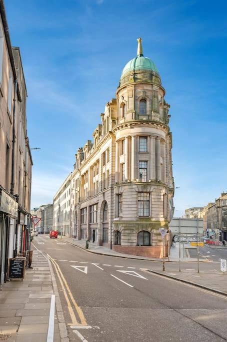 Two Bedroom Apartment-Central Edinburgh-Old Town-Licensed Esterno foto