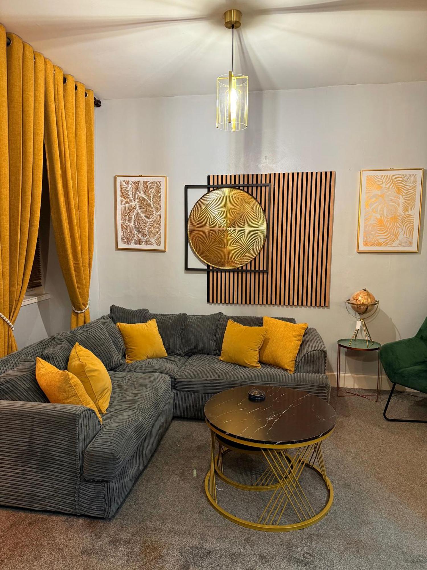 Two Bedroom Apartment-Central Edinburgh-Old Town-Licensed Esterno foto