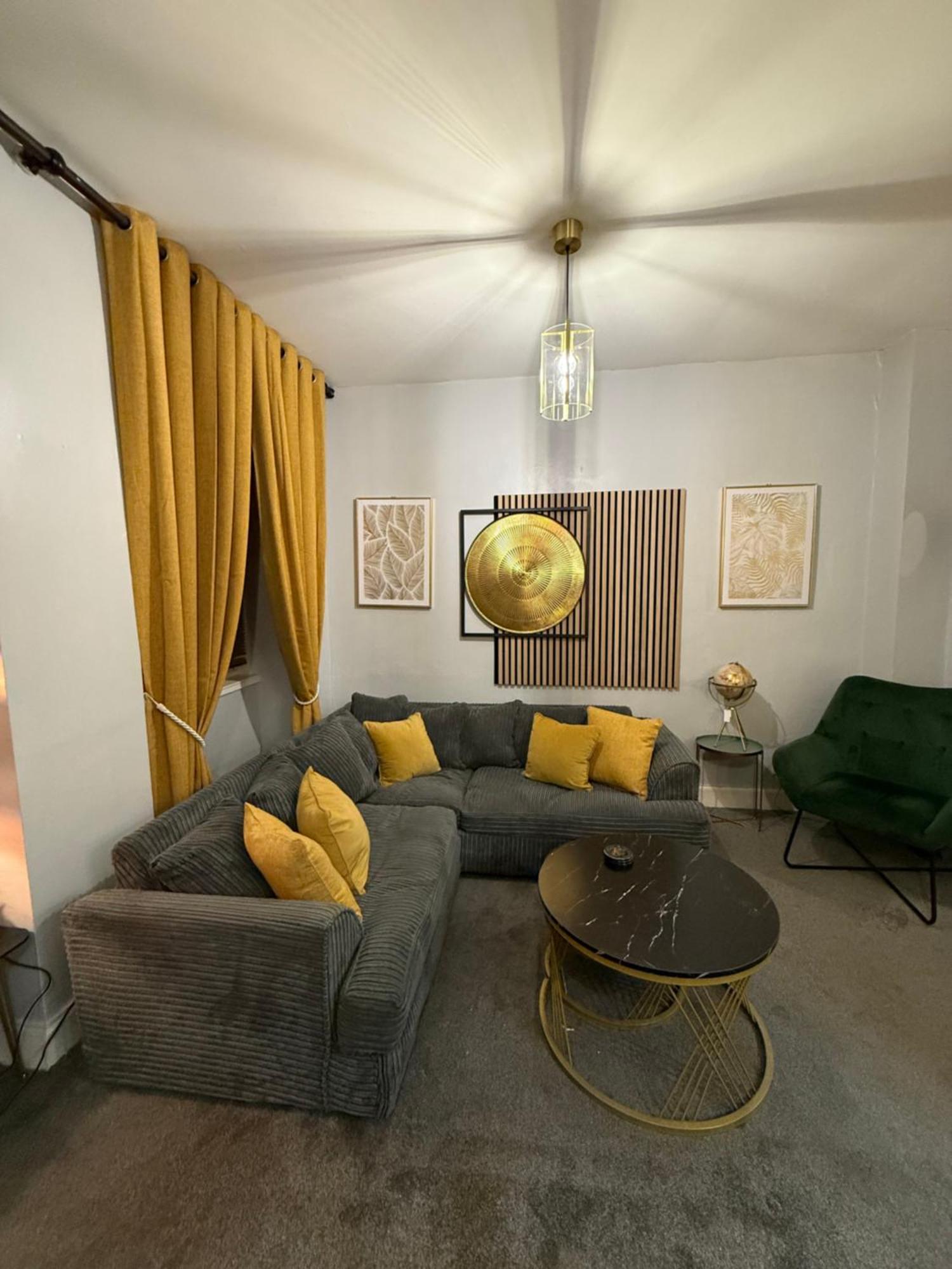 Two Bedroom Apartment-Central Edinburgh-Old Town-Licensed Esterno foto